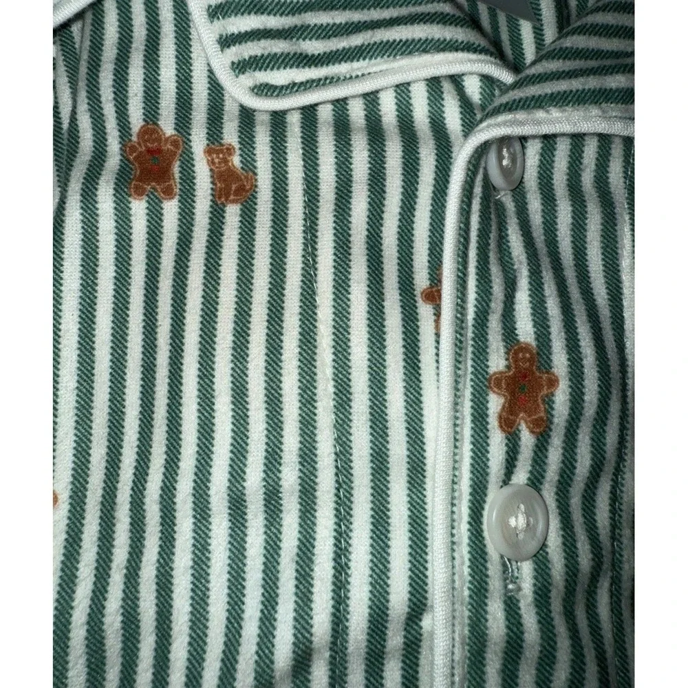 Kids Size 10-12 Gingerbread Holiday Christmas pajamas Set
